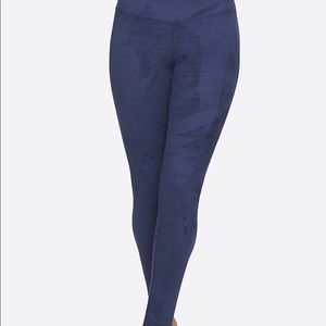 Yummie faux suede leggings - navy blue color. NWT